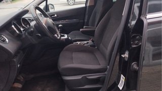 Peugeot 5008 2014
