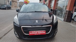Peugeot 5008 2014