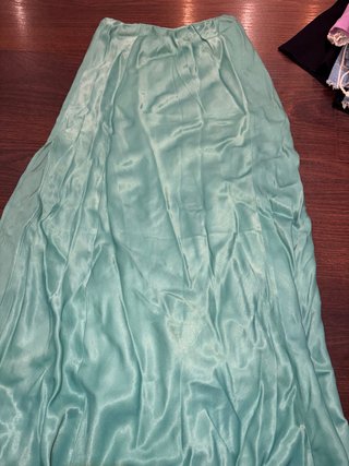 Falda larga verde azulado