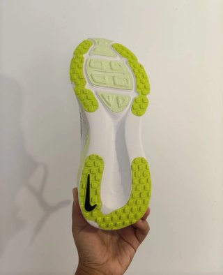 Nike Vomero 18 Talla 45.5