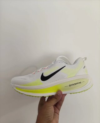 Nike Vomero 18 Talla 45.5