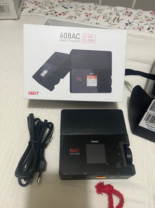 Radio FPV (ELRS) ,Baterías y Cargador
