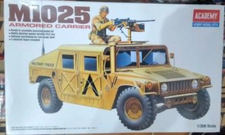 Maqueta M1025 Armored Carrier Academy 1/35