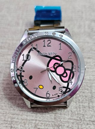 Relojes Hello Kitty y Mickey