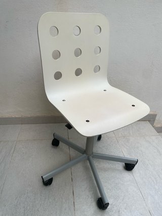 Silla giratoria Ikea blanca (adultos y niños)