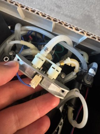 Reparación PC, TV, cafeteras, patinetes y más