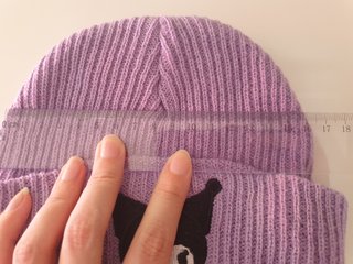 Gorro Morado con Diseño Kuromi