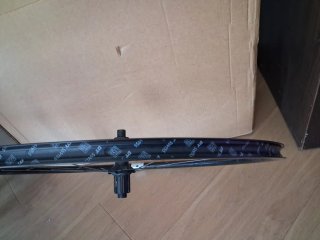 Ruedas DT Swiss P1800 Spline 28