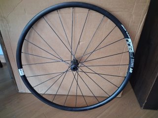 Ruedas DT Swiss P1800 Spline 28
