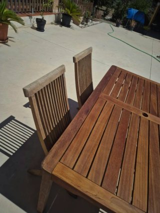 Mesa de jardín y 4 sillas de madera maciza de teca