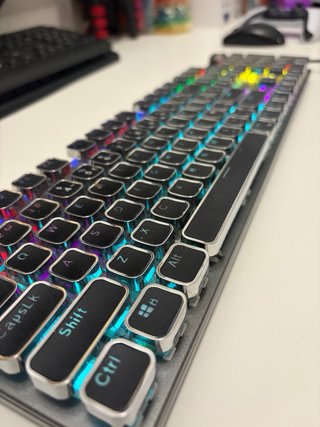 Teclado Aula RGB Gaming Retroiluminado