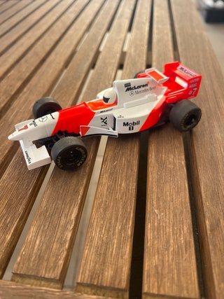 Coche F1 McLaren Mercedes-Benz Scalextric