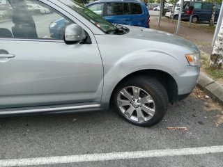 Mitsubishi Outlander 2011