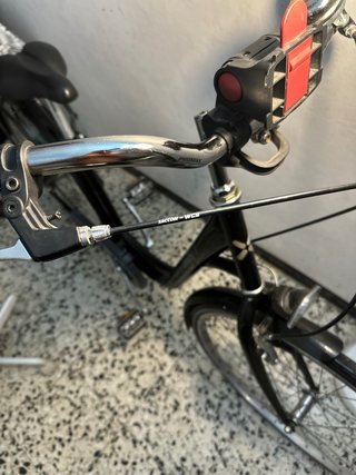 Bicicleta de paseo negra