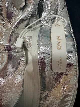 Pantalón Mango Metalizado Plata