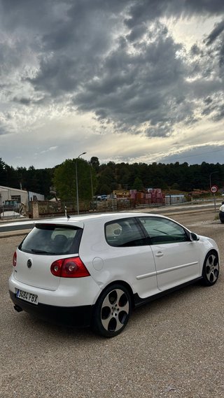 GOLF GTI V