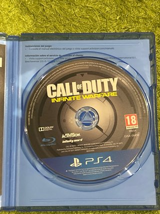 Call of Duty Infinite Warfare Legacy Edition PS4