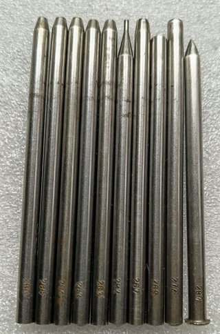 Potenza Bergeon 5285 B (32 Punzones + 5 Estacas)