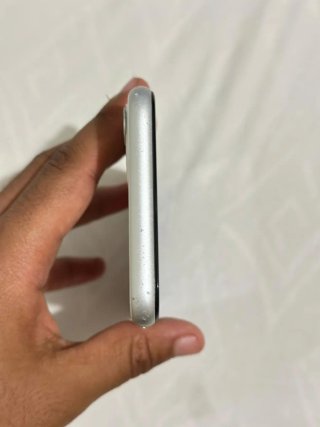 iPhone 11 Apple
