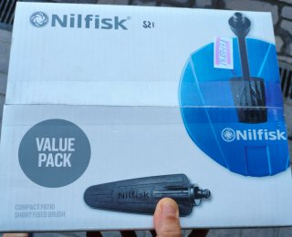 Nilfisk Patio Cleaner + Brush