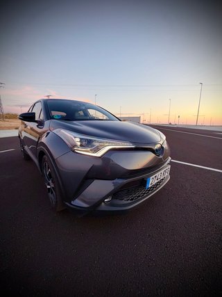 Toyota C-HR 2017