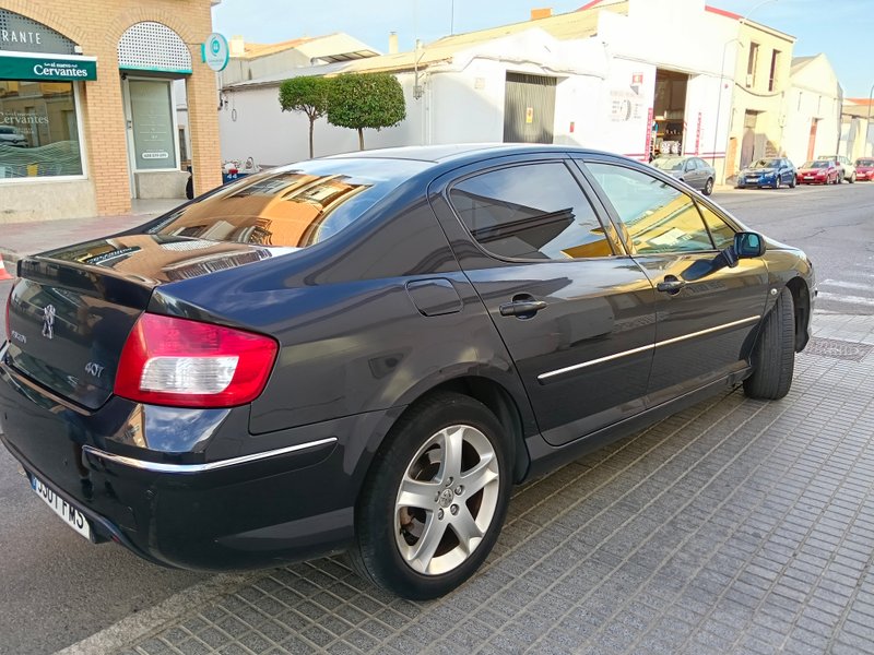 Peugeot 407 2008 - foto 1