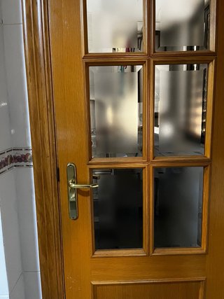 Puerta de roble con cristales (2 unidades)