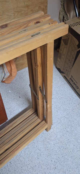 Caballetes y tableros de madera