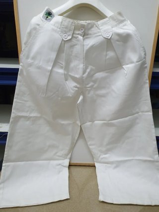 Pantalón blanco pierna ancha
