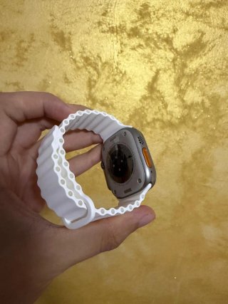Apple Watch Ultra 2 49mm GPS + Cellular Titanium