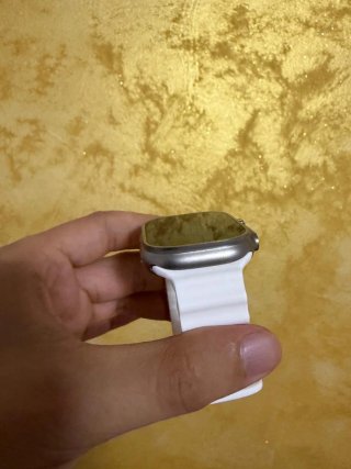 Apple Watch Ultra 2 49mm GPS + Cellular Titanium