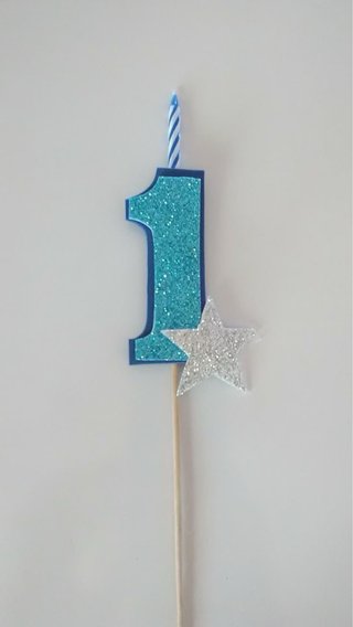 Vela número 1 azul con estrella plateada