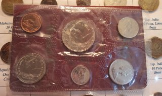 Monedas Antiguas India y Canadá