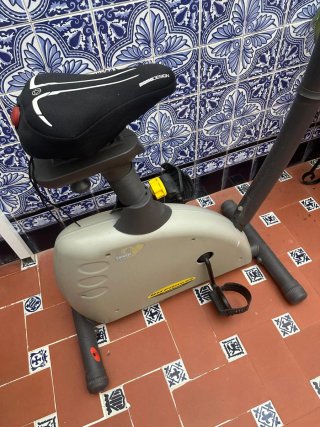 Bicicleta Estática BH FITNESS