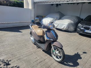 Piaggio Liberty 50cc 4t Marrón/Gris