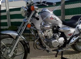Moto Cruiser 125cc Plata