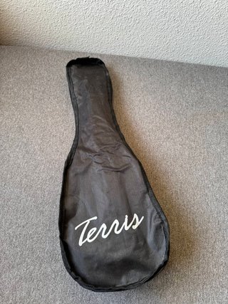 Ukelele soprano Terris negro