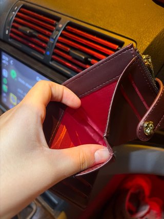 Cartera elegante mujer