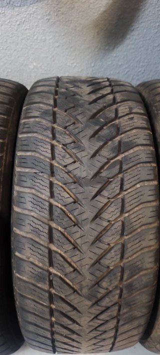4 Neumáticos 225/50 R17 94H