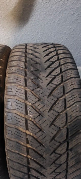 4 Neumáticos 225/50 R17 94H