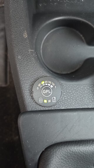 Dacia Dokker 1.6 Bifuel GLP + vaca + bola remolque