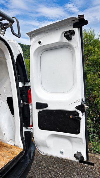 Dacia Dokker 1.6 Bifuel GLP + vaca + bola remolque