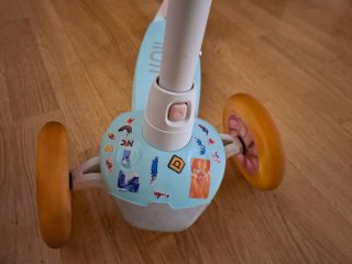 Patinete 3 ruedas Decathlon con luces