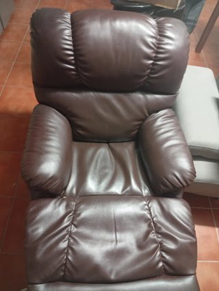 Sillón relax de piel marrón