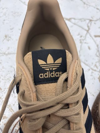 Adidas Montreal Beige Talla 42