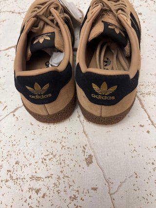 Adidas Montreal Beige Talla 42