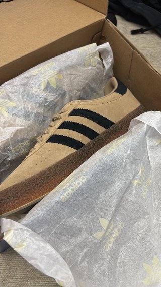 Adidas Montreal Beige Talla 42