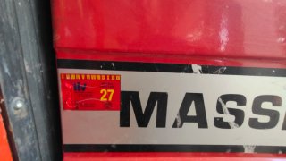 Tractor Massey Ferguson Rojo