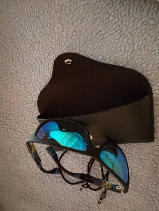 Occhiali da sole nuovi con lenti blu specchiate +