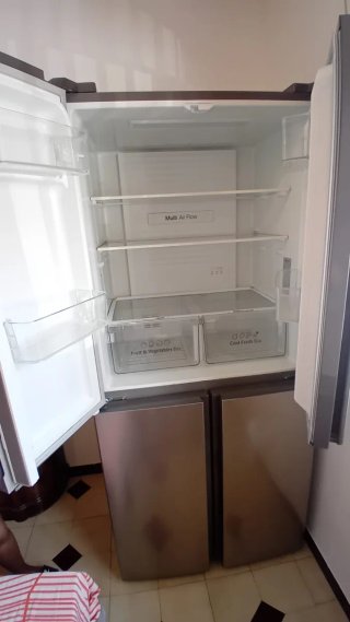 Nevera Hisense 4 puertas